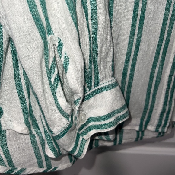 Rails Linen Button Down - Picture 4 of 4